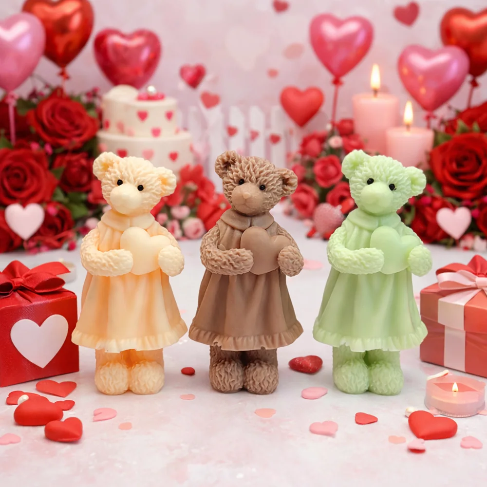 9371 — Медведицы трёх цветов