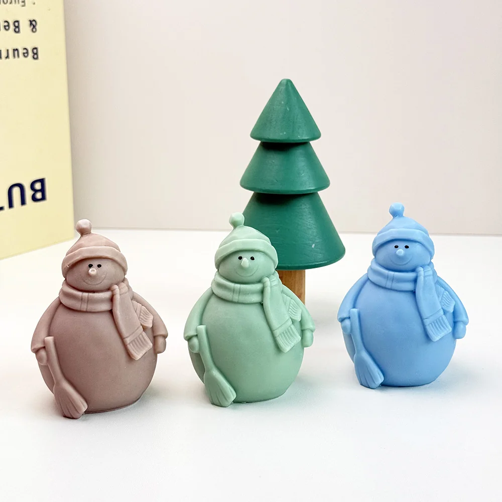 Cute Snowman Silicone Candle Mold silicone mold detail and cavity