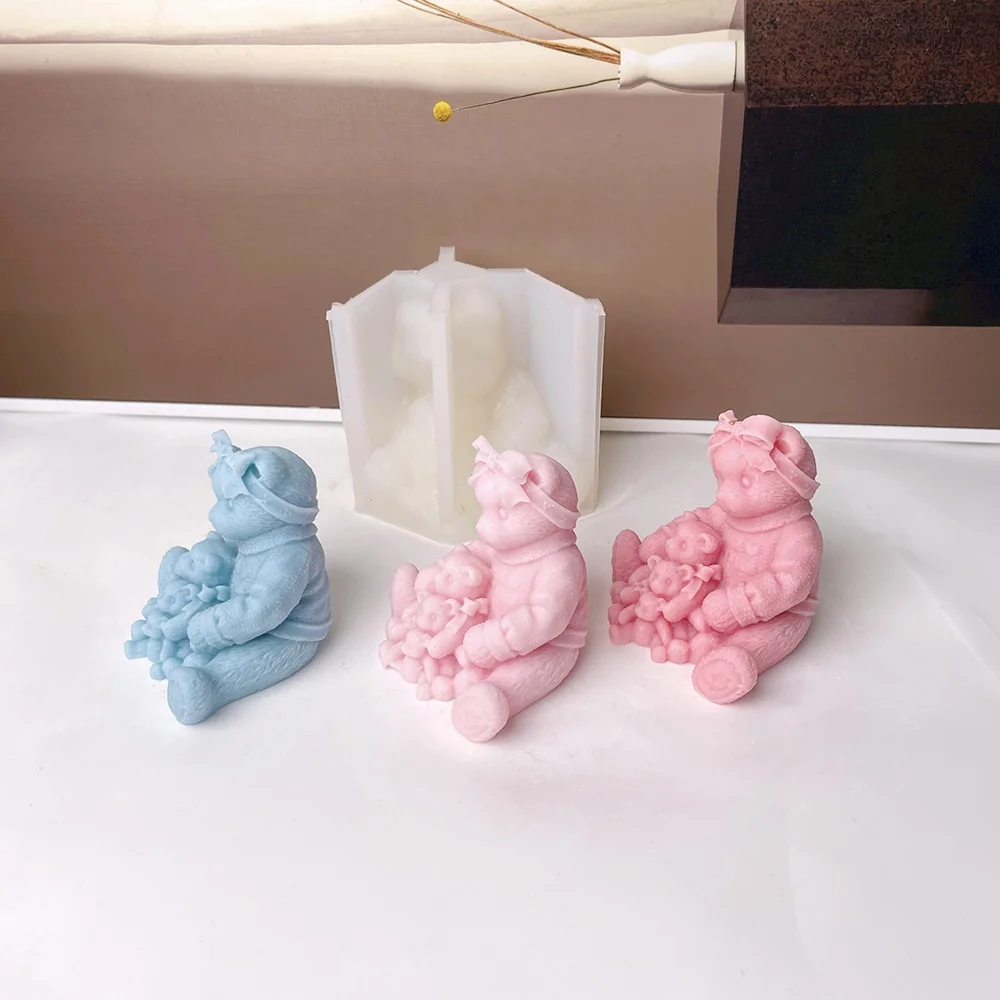 Bear Silicone Candle Mold 9000 silicone mold detail and cavity