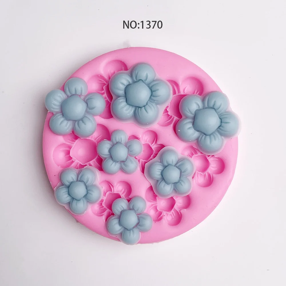 Five-petal Flower Flower Silicone Mold for Candle Making 1370 silicone mold detail and cavity