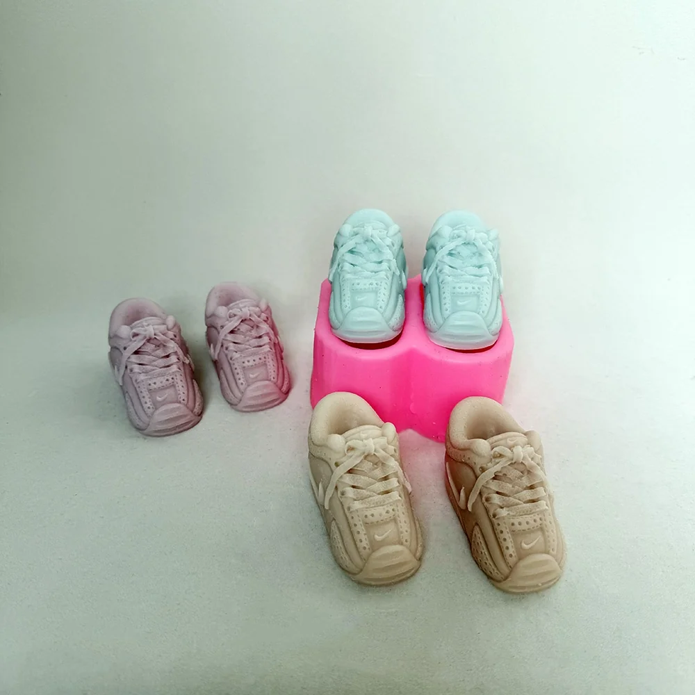Silicone Candle Mold with Sneaker Design 1460 silicone mold detail and cavity