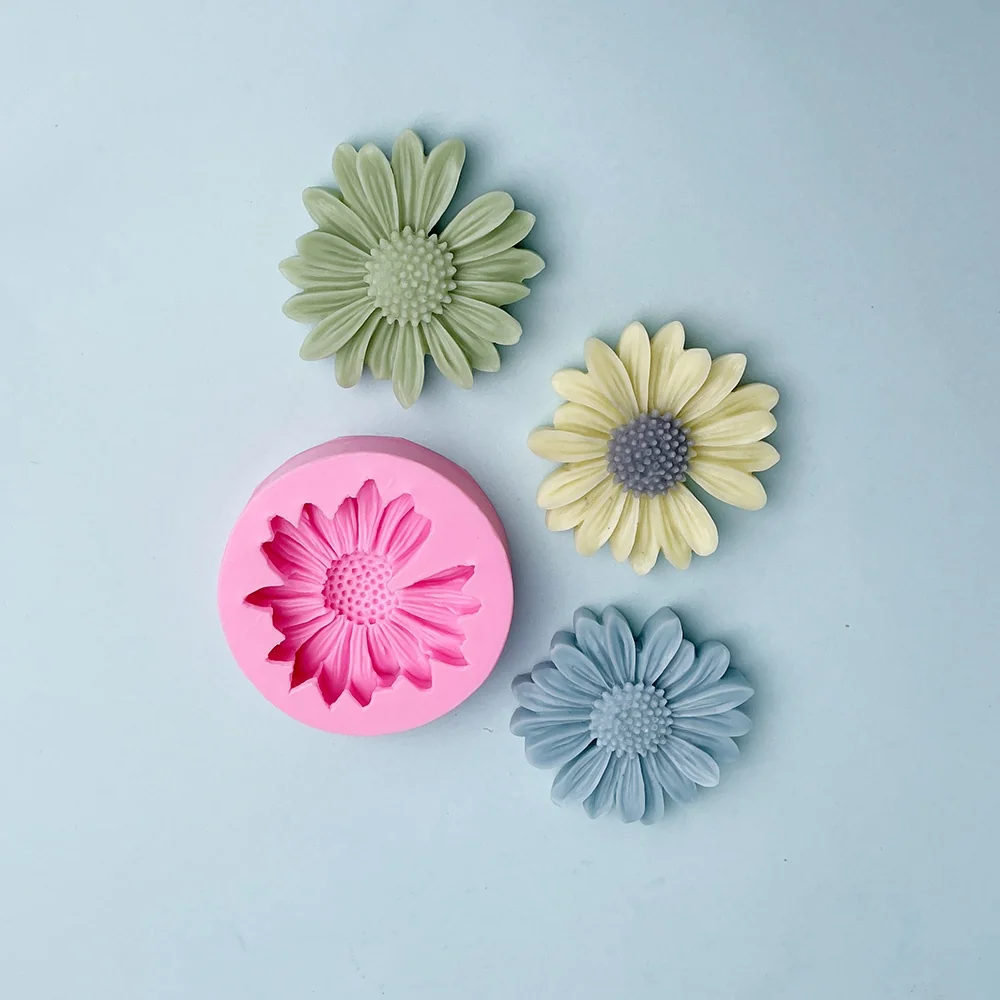 Daisy Silicone Candle Mold Sunflower Design finished casting from the silicone mold
