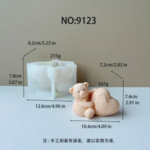 3D Sitting Heart Hugging Bear Silicone Mold 9123