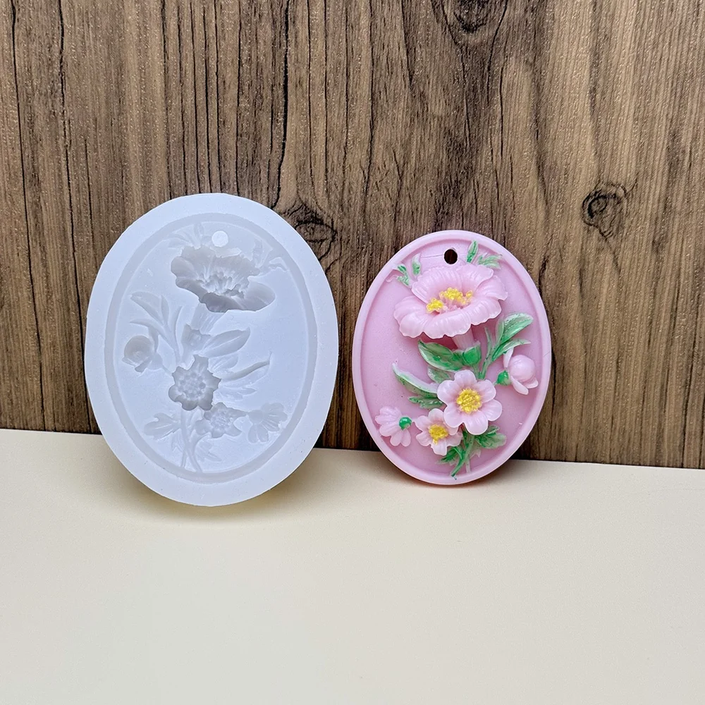 1642 - 椭圆形花卉浮雕硅胶蜡烛模具