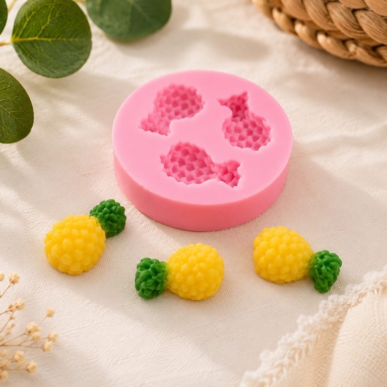 R1002 Pineapple Candy Mold Lifestyle
