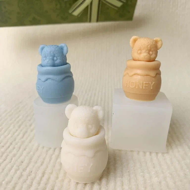 3D Bear Head Silicone Candle Making Mold 1408 silicone mold detail and cavity