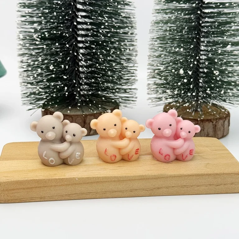 3D Hugging Bear Shape Silicone Candle Making Mold 1614 silicone mold detail and cavity