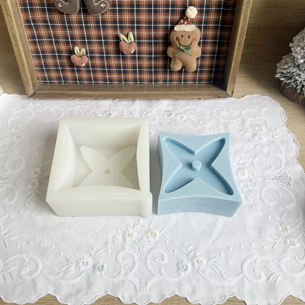 1630 - 四芒星蜡烛模具